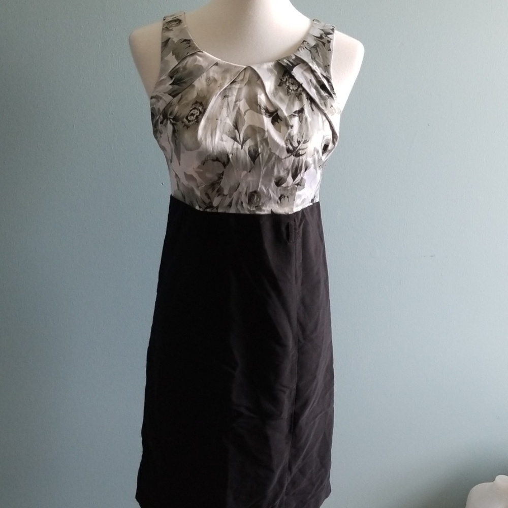 Maurices dress mint green floral /black sz 7/8